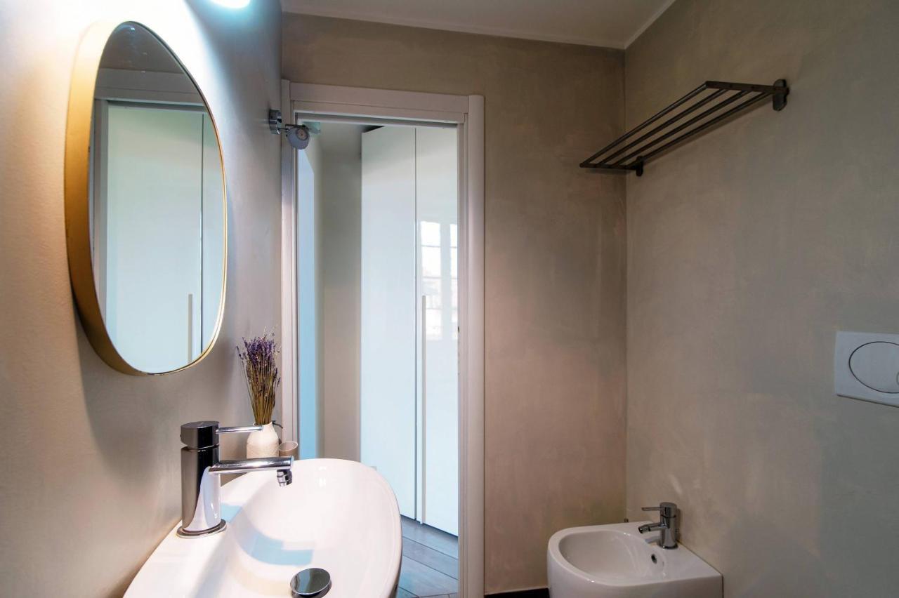 Shades Of Lake - Blue Apartment Como Exterior foto